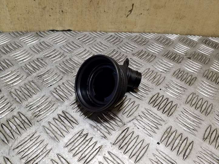 Audi A4 (2007 - 2011)  059103482D Патрубок маслозаливной горловины