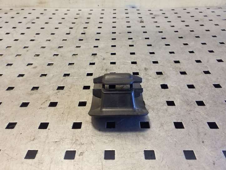 Audi A4 (2007 - 2011)  8T0887233A Заглушка, крышка ISOFIX