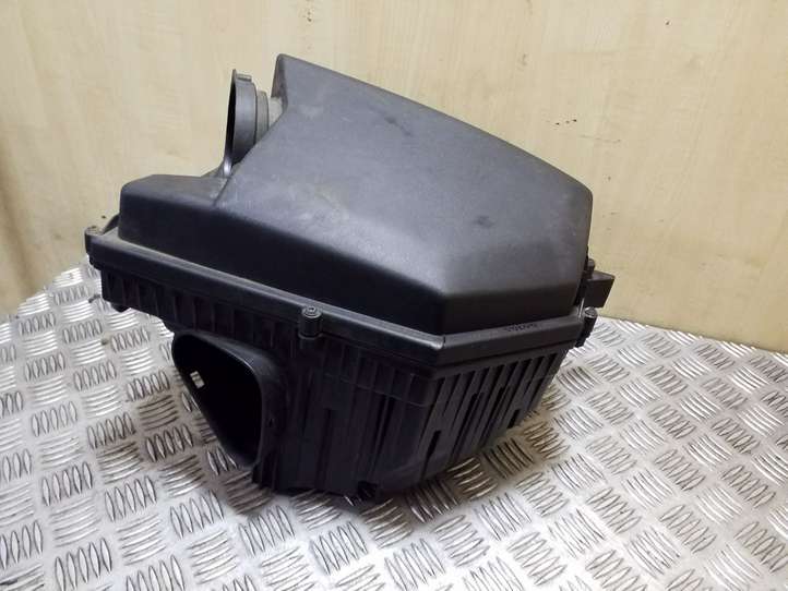 Volvo XC70 (2007 - 2013)  30748207 Коробка воздушного фильтра