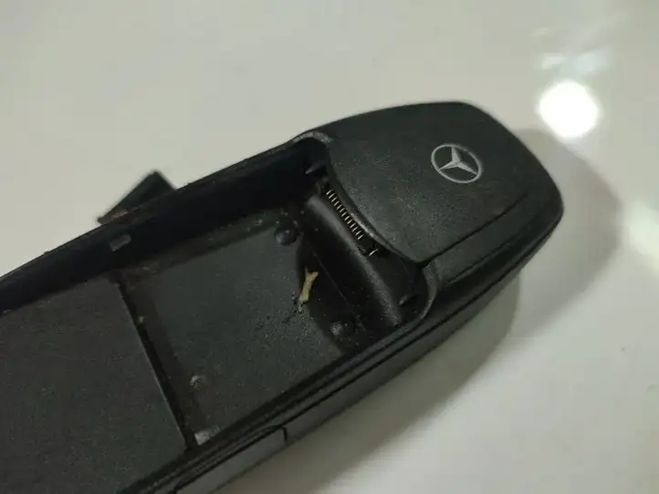 Mercedes-Benz CLS C219 (2003 - 2011) A2038201311 Клавиатура телефона — фото 2