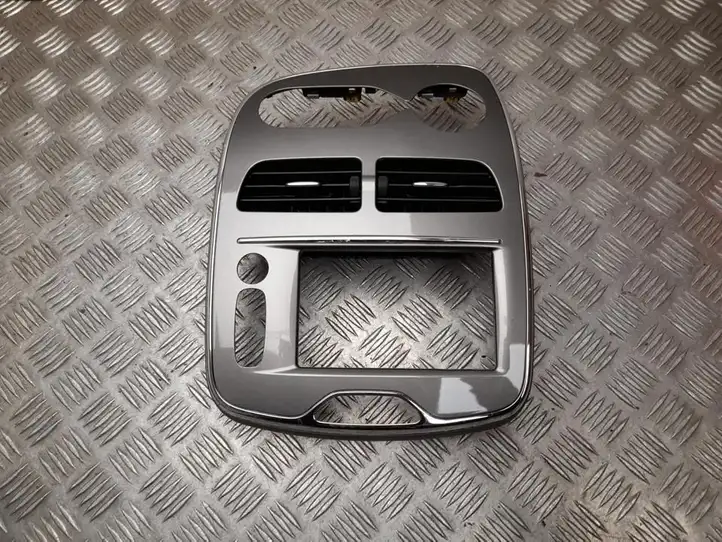 Renault Zoe (2012 - ) 687507764R Центральный воздушный дефлектор — фото 1