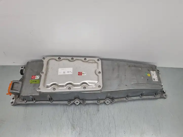 Porsche Taycan 9J1 (2019 - ) 9J1915251K Модуль аккумуляторной батареи гибридного автомобиля / электромобиля — фото 2