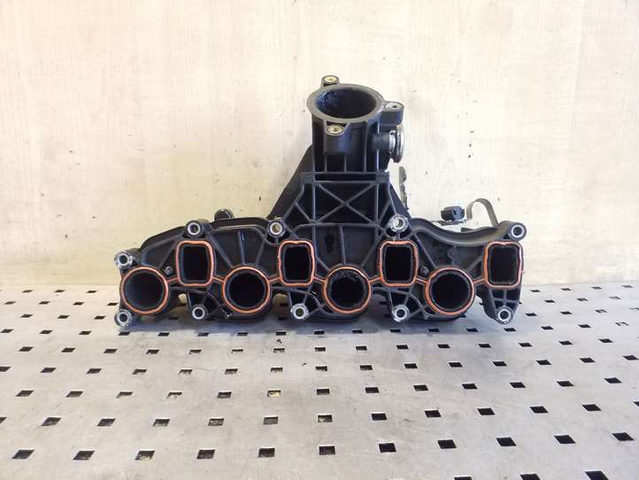Skoda Yeti (2013 - 2018)  03L129711A Впускной коллектор