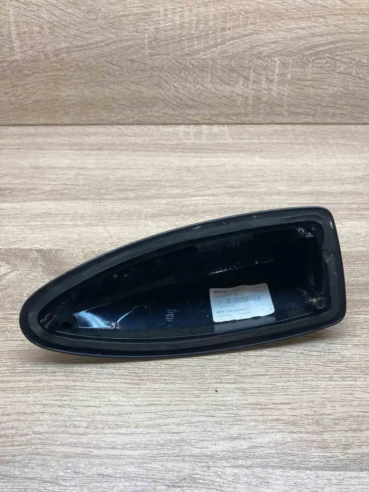 BMW 5 F10 F11 (2009 - 2016) 7842821 Крышка GPS-антенны — фото 3