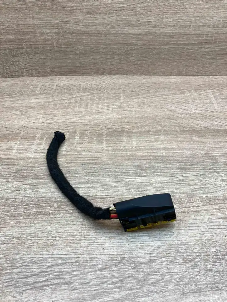 BMW 5 F10 F11 (2009 - 2016) 8369719 Провода свечей зажигания — фото 1