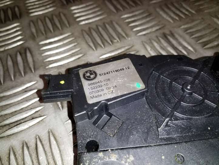 BMW X5 E70 (2006 - 2013)  51247119049 Замок задней крышки