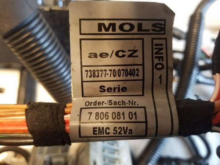 BMW X5 E70 (2006 - 2013)  780608101 Проводка двигателя