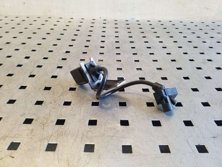 BMW X5 E70 (2006 - 2013)  0281002477 Датчик положения коленчатого вала