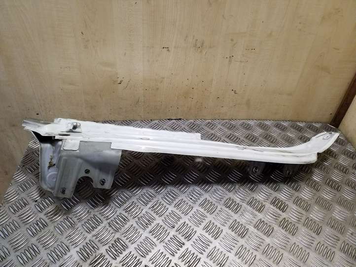 Audi Q7 (2009 - 2015)  4L0805157 Держатель крыла