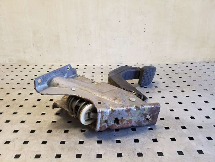 Volkswagen Crafter (2006 - 2016)  1036776 Педаль сцепления