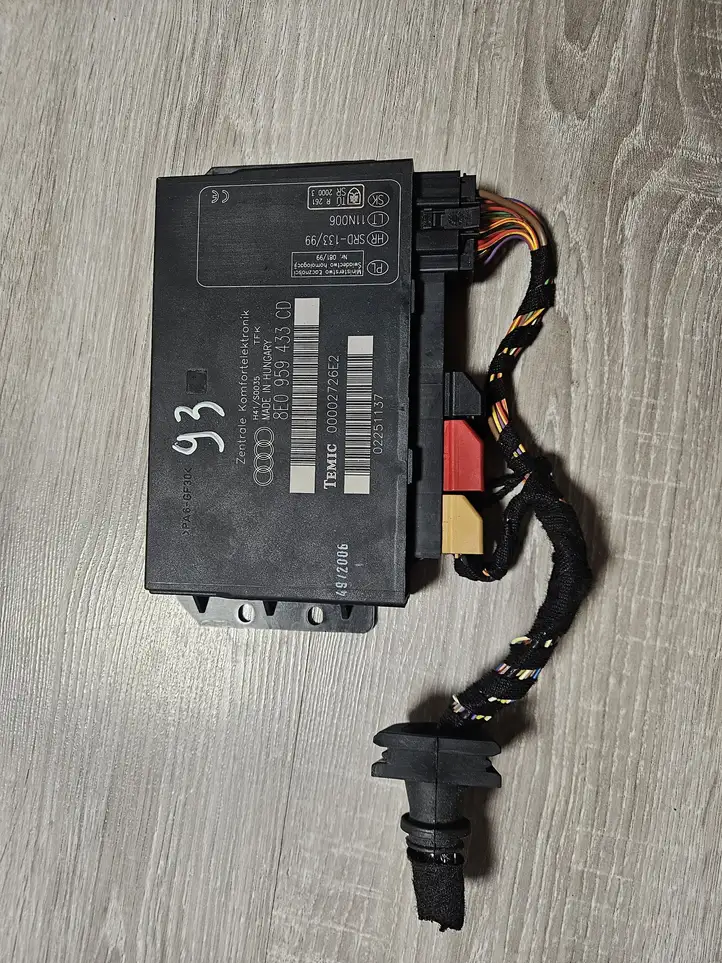 Audi A4 S4 B6 8E 8H (2000 - 2006) 8E0959433CD Модуль комфорта — фото 1