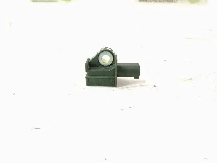 Mercedes-Benz C W204 (2007 - 2014)   Датчик удара надувных подушек