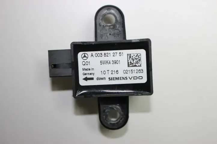 Mercedes-Benz R W251 (2005 - 2013) A0038212751 Датчик удара SRS — фото 1