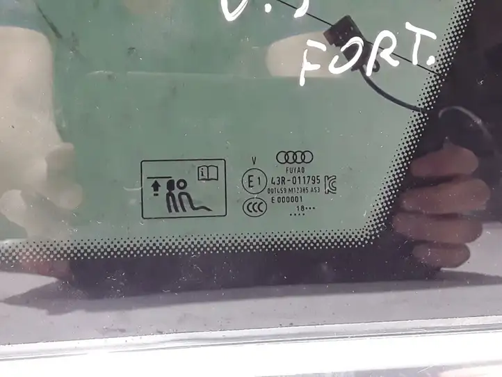 Audi A6 S6 C8 4K (2018 - ) 4K9845298A Заднее боковое стекло — фото 2