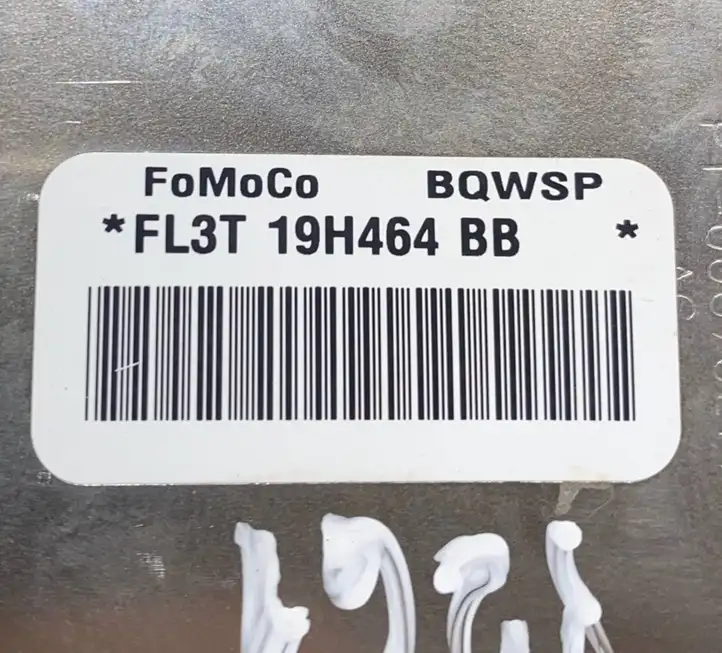 Ford F150 (2014 - 2018) FL3T19H464BB Усилитель антенны — фото 5