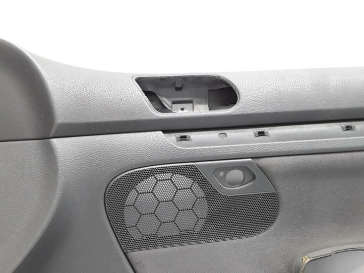 Volkswagen Golf V (2003 - 2009)  1K4867012 Обшивка передней двери