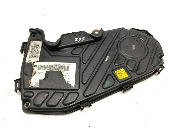 Opel Zafira (2003 - 2006)  55187752 Защита основного ремня