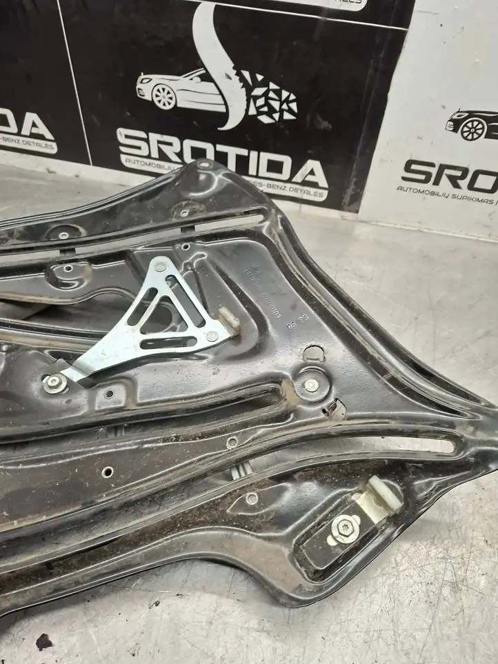 Mercedes-Benz CLK A209,C209 (2002 - 2009) A2096700103 Стеклоподъемник передней двери (комплект) — фото 5