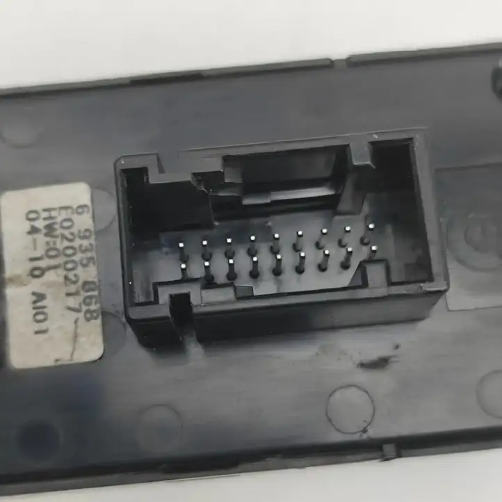 BMW Z4 E85 E86 (2002 - 2008) 6935868 Кнопка стеклоподъемников — фото 2