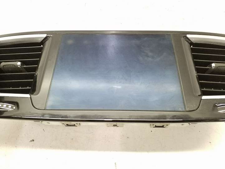 Chrysler Pacifica (2016 - )  P68316174AB Экран/ дисплей / маленький экран