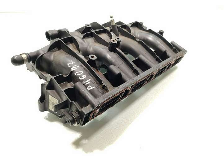 Audi A4 (2004 - 2009)  06133185 Впускной коллектор