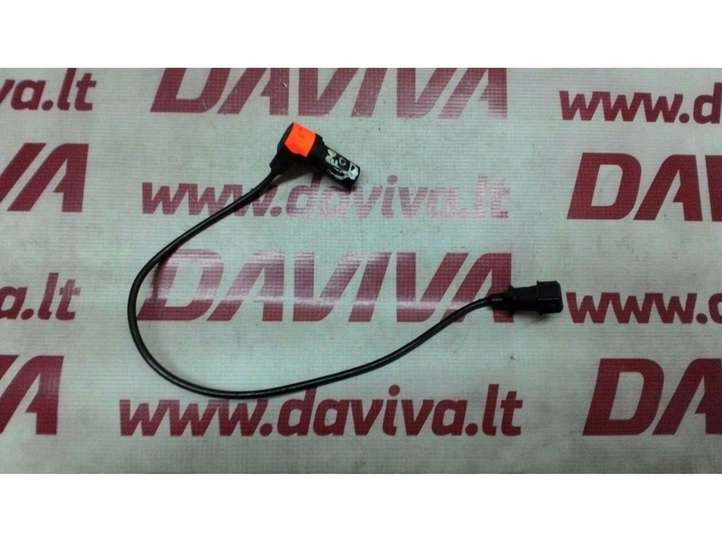 Opel Vectra (1999 - 2002)  0281002138 Датчик положения коленчатого вала