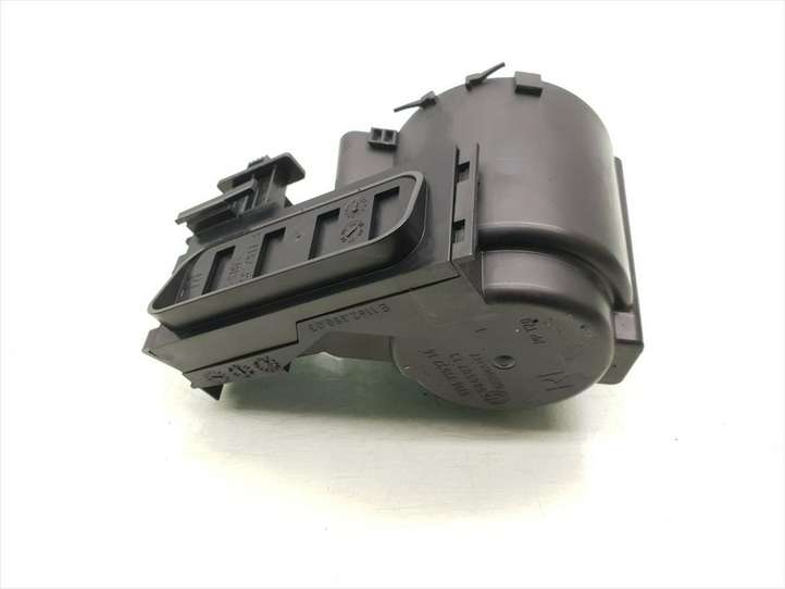 BMW 3 E92 E93 (2005 - 2014)  7153714 Держатель чашки