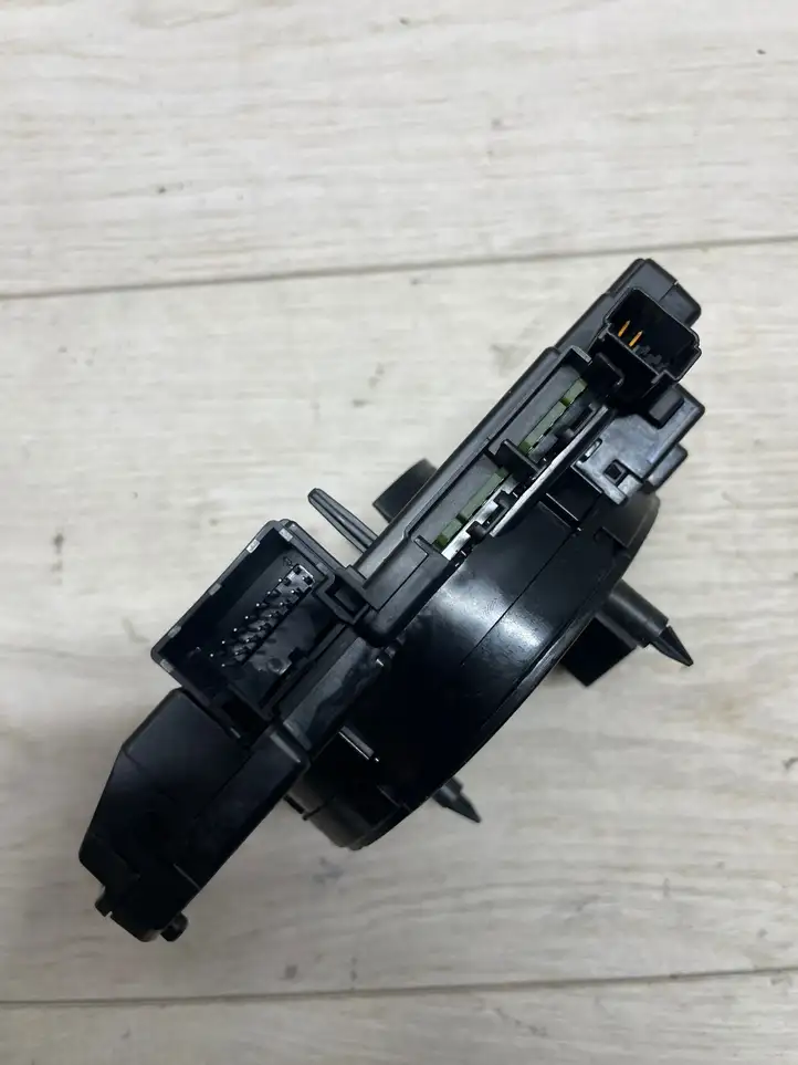 Volkswagen PASSAT B7 (2011 - 2014) 5K0953569AB Контактное кольцо SRS — фото 2