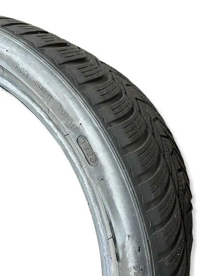 Porsche 911 991 (2011 - 2019) HANKOOK Зимняя шина R20 — фото 4