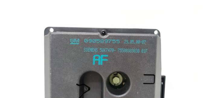 Opel Zafira (1999 - 2003)  090589755 Экран/ дисплей / маленький экран