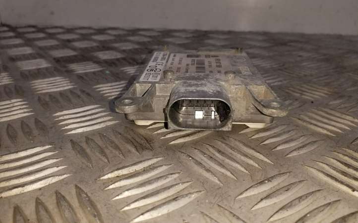 Audi Q5 (2008 - 2012)  8R0907568 Радар слепых зон