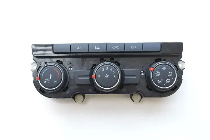 Volkswagen Tiguan (2011 - 2016) 5HB01117708 Управление климат контролем — фото 1