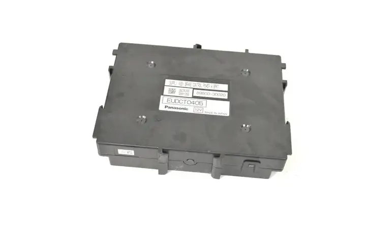 Lexus GS 250 300 350 300h 450h (2015 - 2020) 896C030020 Блок управления стояночным тормозом (EPB) — фото 1