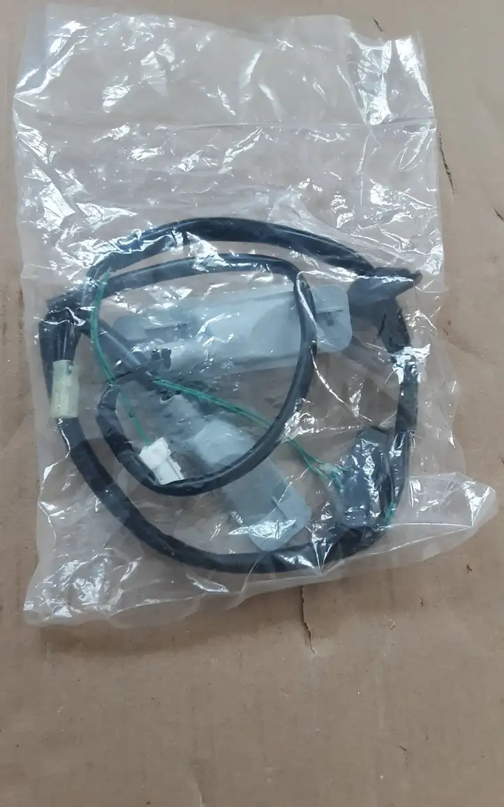 Subaru Outback (BS) (2014 - 2019) 84931AJ000 Кнопка закрытия крышки багажника — фото 2