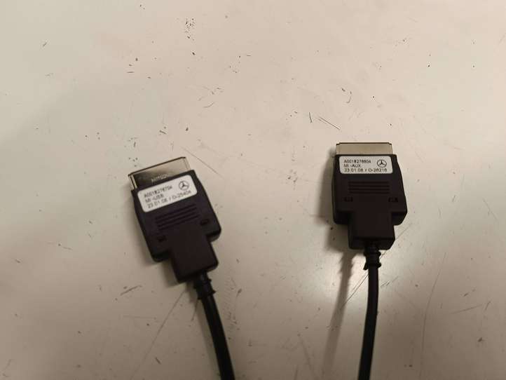 Mercedes-Benz CLS C219 (2003 - 2011)  A0018276704 Разъем USB