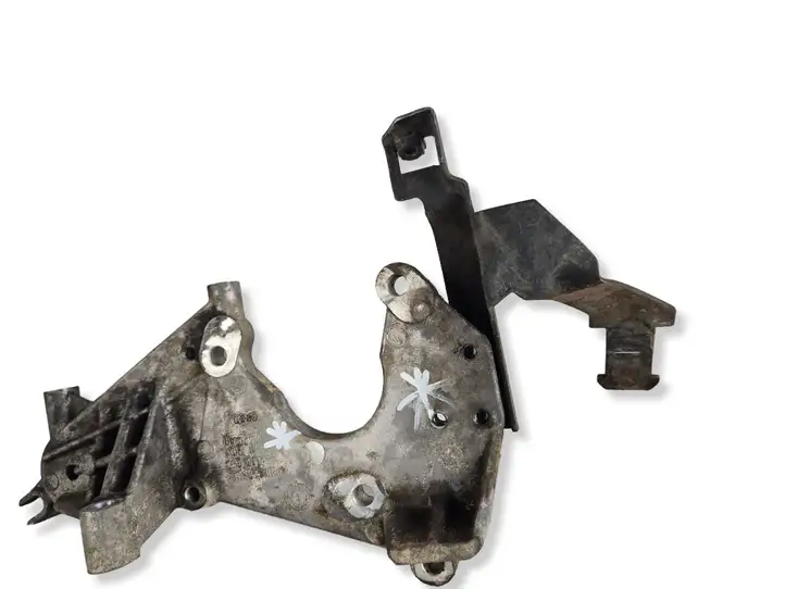 Audi A6 Allroad C6 (2006 - 2008) 059130147J Кронштейн топливного насоса — фото 1