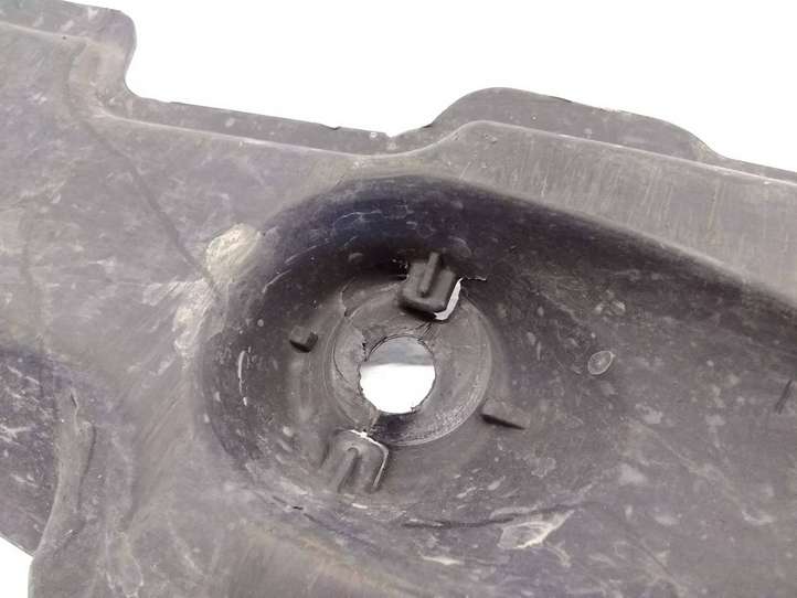 Volkswagen PASSAT B6 (2005 - 2010)  3C0825202E Боковая нижняя защита