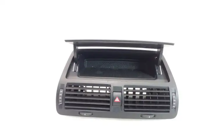 Skoda Octavia Mk2 (1Z) (2004 - 2013) 1Z0820951 Вещевой ящик — фото 2
