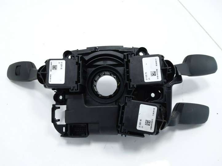 BMW 3 E90 E91 (2005 - 2012)  LZ9123041 Комплект ручек