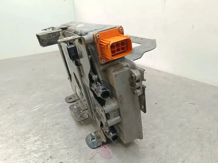Volkswagen ID.4 (2020 - ) 1EA915681EF Зарядное устройство — фото 4