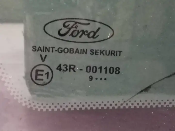 Ford Focus (2011 - 2015) 43R001108 Заднее боковое стекло — фото 2