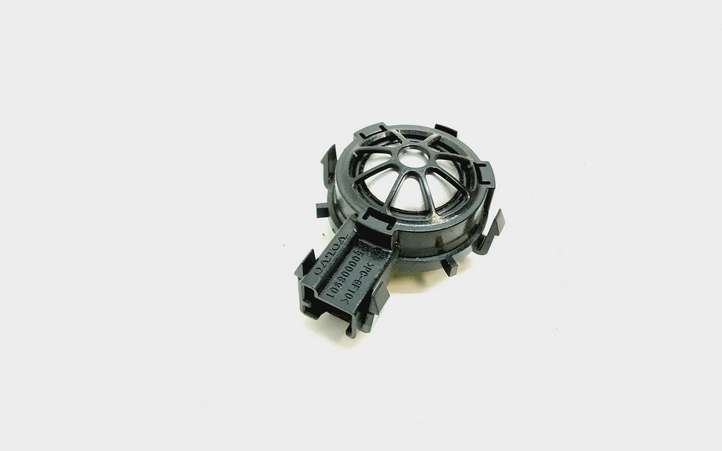 Volvo XC60 (2008 - 2013)  08676895 Громкоговоритель (громкоговорители) высокой частоты в передних дверях