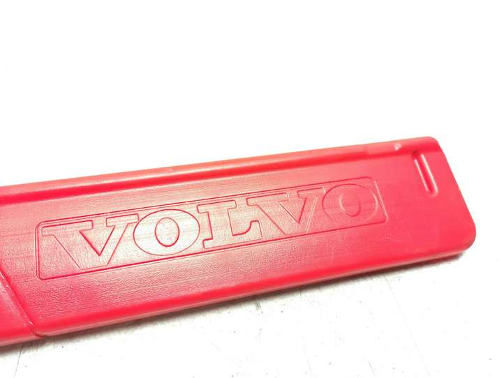 Volvo XC60 (2008 - 2013)  5638226 Аварийный знак