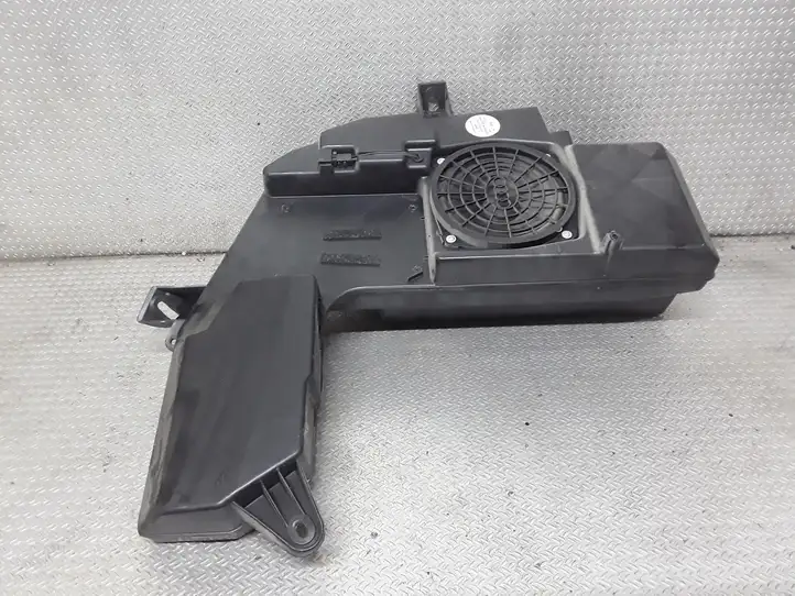 Audi A4 S4 B7 8E 8H (2004 - 2009) 8E9035382D Сабвуфер — фото 1