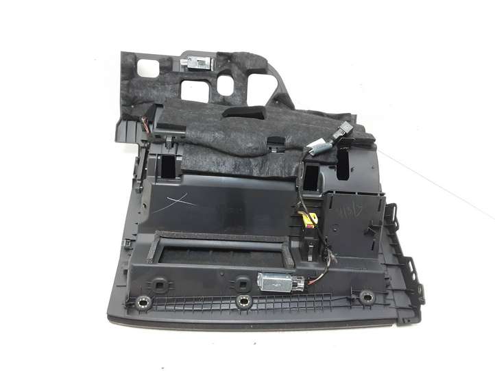 Audi A4 (2015 - 2019)  8W1857035B Комплект ящика для вещей (бардачка)