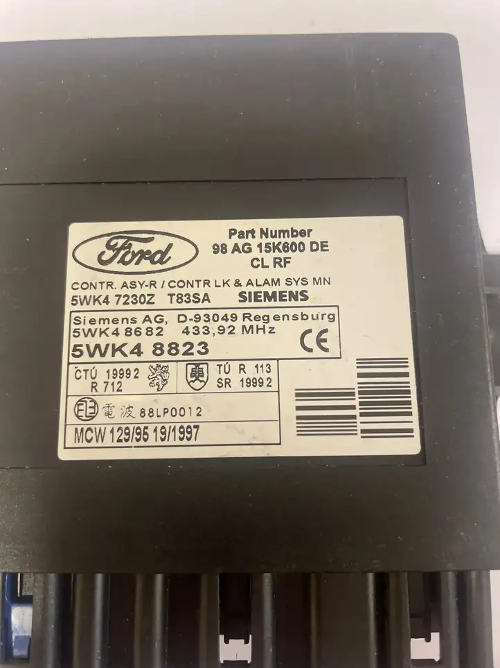 Ford Focus (1998 - 2004) 98AG15K600DE Модуль комфорта — фото 2