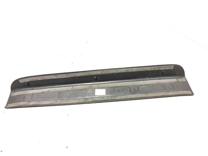 Audi Q7 (2005 - 2009)  4L0853376C Отделка заднего порога (внутренняя)