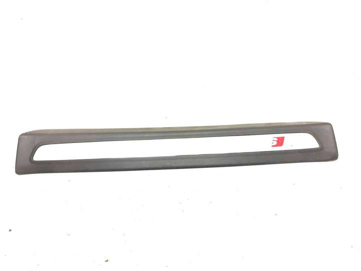 Audi Q7 (2005 - 2009)  4L0853376C Отделка заднего порога (внутренняя)