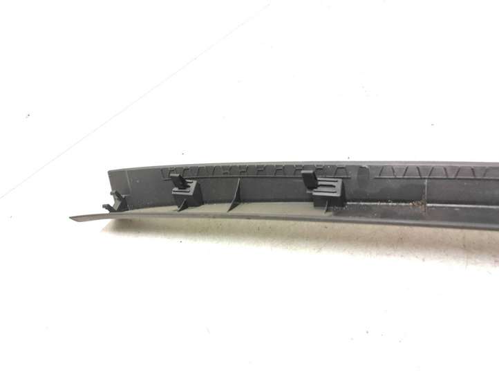 Audi Q7 (2005 - 2009)  4L0867606A Обшивка крышки багажника