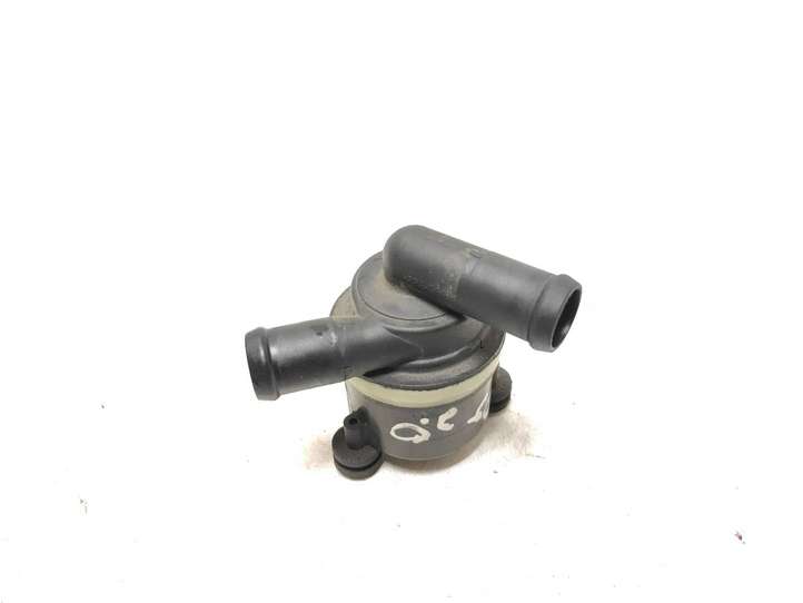 Audi Q5 (2008 - 2012)  03L965561A Циркуляционный электрический двигатель